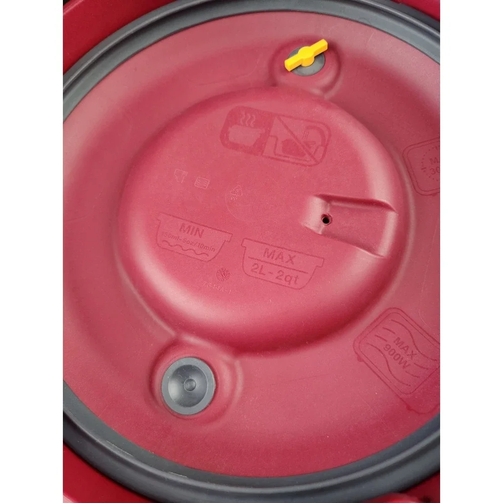 Tupperware Microwave Pressure Cooker 3 Qt/3L with Lid Burgundy Steam Pot